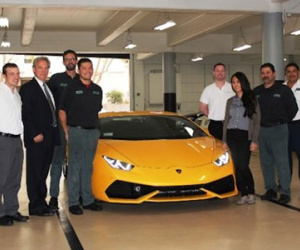 Siêu xe Lamborghini tại Việt Nam được triệu hồi bảo dưỡng