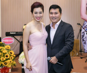Thu Hương được ông xã tổ chức sinh nhật hoành tráng