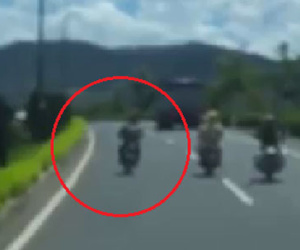 Video: 2 thanh niên đánh võng "trêu" CSGT trên cao tốc Khương Liên