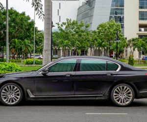 Chi tiết BMW 750Li đèn pha laser gần 6,5 tỷ ở Sài Gòn