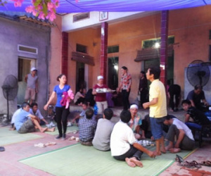 Tang thương bao trùm xóm nhỏ có 5 người chết nghi bị điện giật
