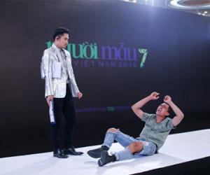 Thí sinh Next Top Model gào thét đòi vào nhà chung