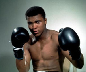 Cuộc đời võ sĩ quyền anh huyền thoại Muhammad Ali qua ảnh