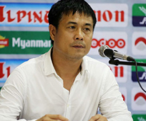 HLV Hữu Thắng: “Hàng thủ đã mắc lỗi nhưng tôi hài lòng về nỗ lực của toàn đội”
