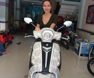 Chiếc xe máy đặc biệt được mua giá 20.000 USD