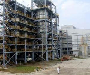 "Khai tử" xăng A92, dùng xăng E5 để cứu nhà máy ethanol?