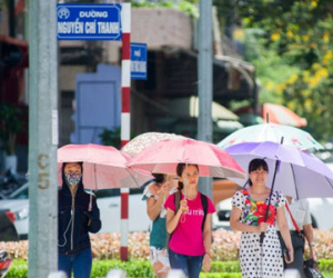 Miền Bắc ngày nắng, chiều tối mưa dông