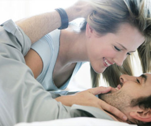 Phụ nữ nên "hư" một chút ở trên giường
