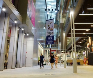 Thiên đường mua sắm Singapore ế ẩm