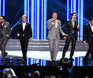 Backstreet Boys tái hợp trên sân khấu Hoa hậu Mỹ