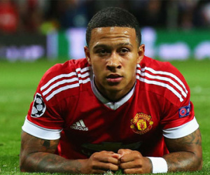 Mang Rolls Royce, Mercedes về Hà Lan, Depay bị nghi là sắp rời Man Utd