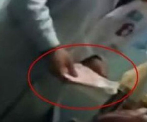 Nữ nhân viên ngành y nhận phong bì: "Xử nghiêm để làm gương"