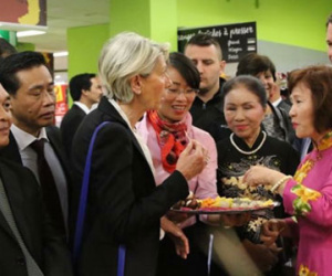 Bia Hà Nội, vải thiều Bắc Giang lên kệ siêu thị châu Âu