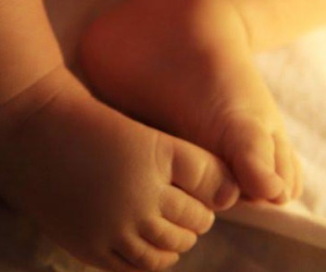 Kỳ diệu em bé được sinh ra sau khi mẹ bị chết não