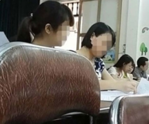 Lộ phao thi có 1-0-2 "ai am tít chờ" của giáo viên Ninh Bình