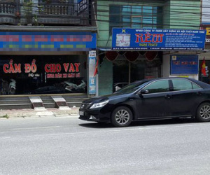 4 người đàn ông bịt mặt chém lìa tay nam thanh niên