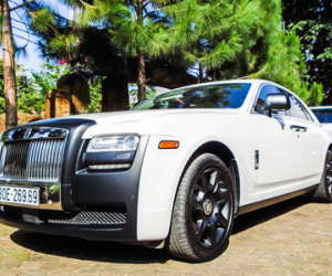 Đại gia Đắk Lắk chơi Rolls-Royce theo cặp