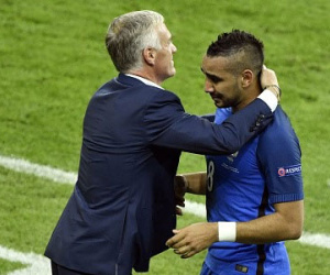 Dimitri Payet tiết lộ lý do rơi lệ