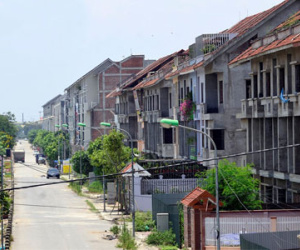 Khu biệt thự nứt toác, hư hỏng dù chưa kịp sử dụng