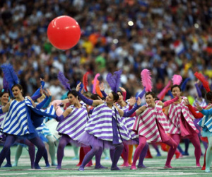 Lễ khai mạc Euro 2016 cuồng nhiệt và đầy sắc màu