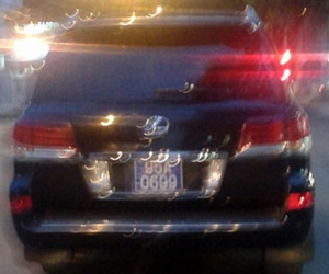 Lexus của Phó chủ tịch tỉnh gắn biển xanh tồn kho