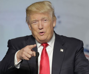 Tỷ phú Trump bất ngờ dịu giọng, thay đổi phong cách