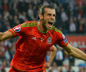 Xứ Wales vs Slovakia: Lần đầu cho Gareth Bale
