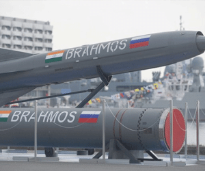 Ấn Độ ký hợp đồng bán tên lửa BrahMos cho Việt Nam cuối năm 2016