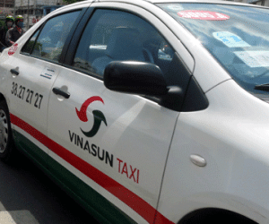 Bắt nghi can mang quốc tịch Mỹ cướp taxi