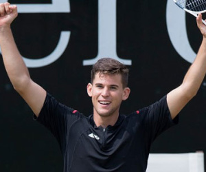 Federer thua Dominic Thiem lần thứ hai liên tiếp trong năm
