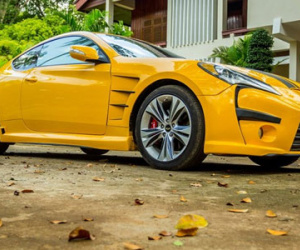 Hyundai Genesis độ phong cách Aston Martin One 77 ở Đắk Lắk