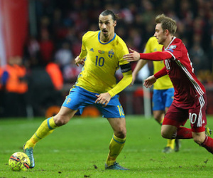 CH Ireland vs Thuỵ Điển: Người hùng Ibrahimovic lên tiếng