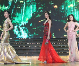 Trang phục dạ hội lộng lẫy của các thí sinh chung khảo HHVN