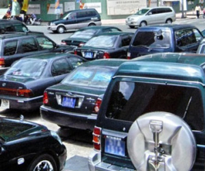 Dư thừa xe công, Bộ Tài chính nói bình thường