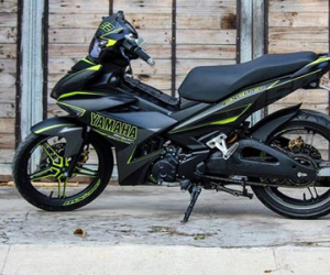 Exciter 150 phối màu thể thao của biker Sài Gòn