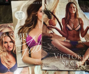 Victoria’s Secret chính thức khai tử catalog