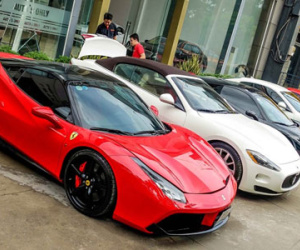 Dàn Ferrari của đại gia Sài Gòn đi bảo dưỡng