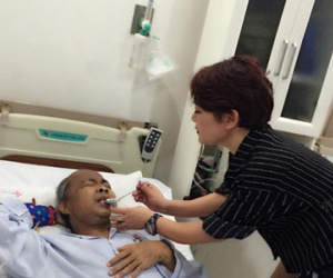NSƯT Hán Văn Tình khóc nói "không biết còn được bao lâu nữa"