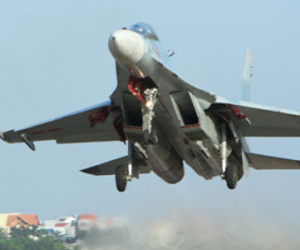 Trục vớt được trục lốp máy bay nghi của Su-30MK2