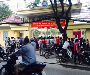 Phụ huynh dọa kiện sở Giáo dục vì ra đề Văn "đánh đố" học sinh
