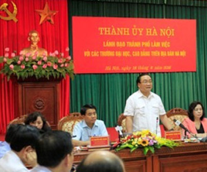 Bí thư Hà Nội nhận trách nhiệm vì hành chính kém hiệu quả