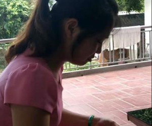 Cô giáo đạp gãy xương đùi bé trai: Đạp thế nào?