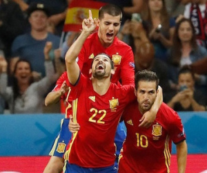 Morata đòi lương khủng nếu đến Premier League