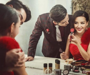 Không có đường tắt nào đến hạnh phúc đâu em