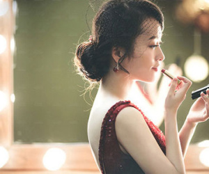 Bí quyết "cao tay" kéo chồng khỏi cô nhân tình nóng bỏng
