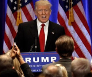 Donald Trump bị cáo buộc hiếp dâm bé gái 13 tuổi