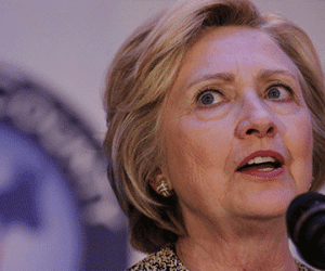 Hacker phát tán nhiều file tài liệu bảo mật về bà Hillary Clinton