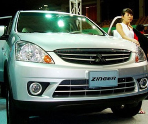 Mitsubishi Việt Nam triệu hồi gần 2.600 xe Zinger