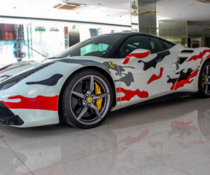 Siêu xe Ferrari 488 GTB phong cách thể thao ở Sài Gòn