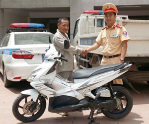 Bất ngờ nhận lại xe ga sau 2 năm mất trộm